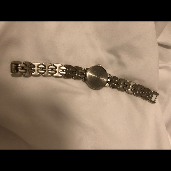 Watch - Picture 3 of 3